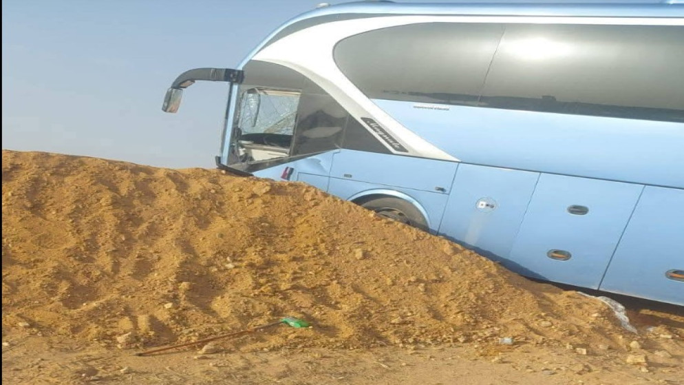 إصابة 11 شخصا في حادث سير لحافلة تقل معتمرين أردنيين في السعودية