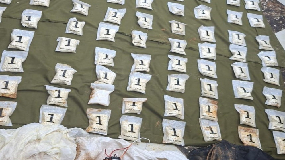 الجيش يحبط 3 محاولات تهريب مواد مخدرة فجر اليوم