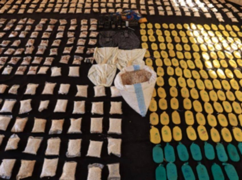 قبل تهريبها للأردن .. سوريا تضبط 2 مليون حبة كبتاغون و151 كغم حشيش