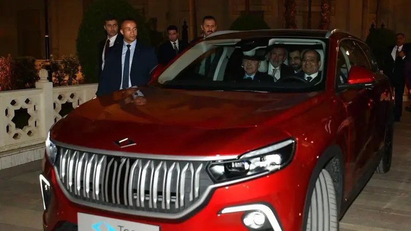 بمواصفات خيالية.. تفاصيل سيارة تركية أهداها أردوغان للسيسي