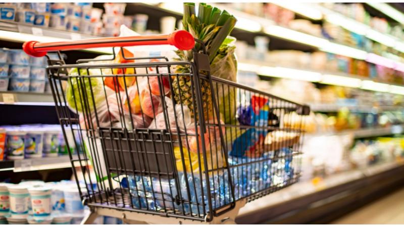 البدء بتوزيع 60 ألف بطاقة شرائية على أسر معوزة بمناسبة عيد ميلاد الملك وقدوم شهر رمضان