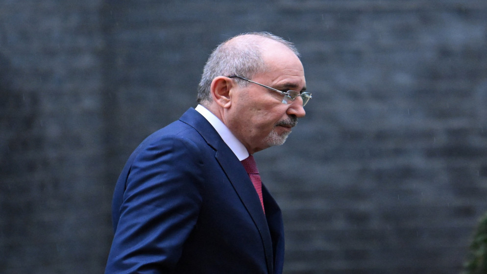 الصفدي لعدد من نظرائه: لا يجب نسيان الكارثة الإنسانية بغزة والإجراءات الإسرائيلية اللاشرعية في الضفة