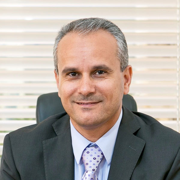 لمن يهمه الأمر: إدارة المستقبل لا تحتاج موظفين كبارا بل عقول مخاطر