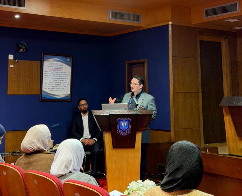 ورشة لمركز الابتكار والريادة في عمّان الأهلية حول نموذج العمل التجاري لكلية الصيدلة