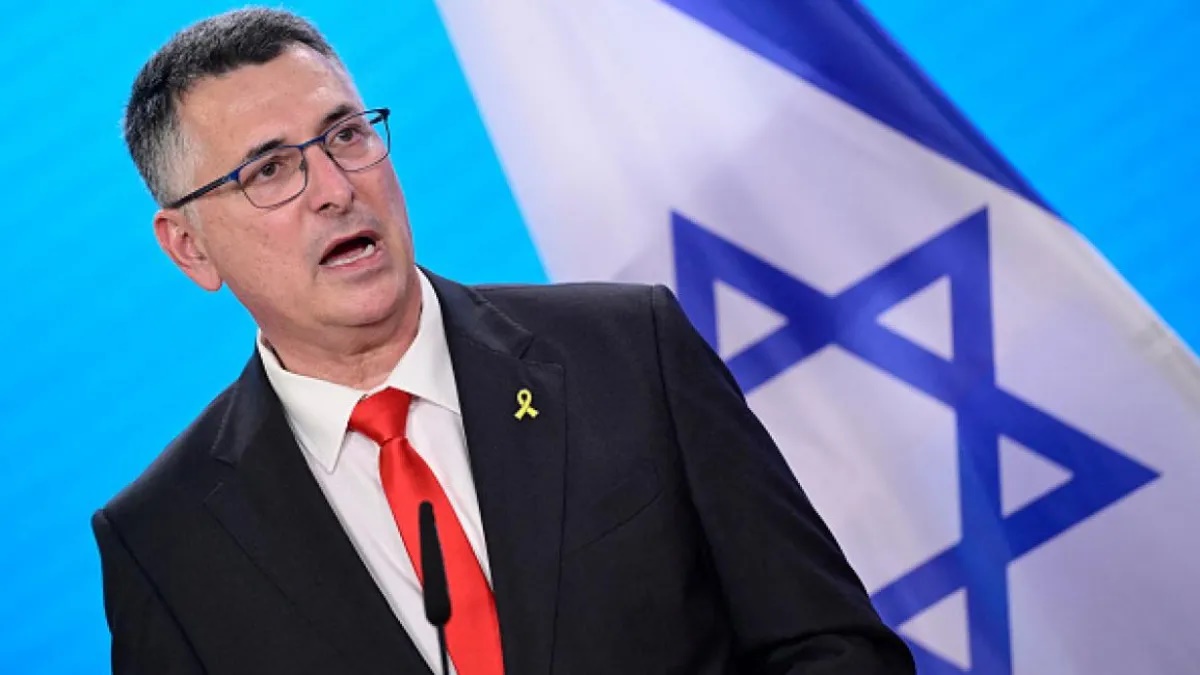 في تسجيلات مسربة.. ساعر يكشف سبب مهاجمة طهران