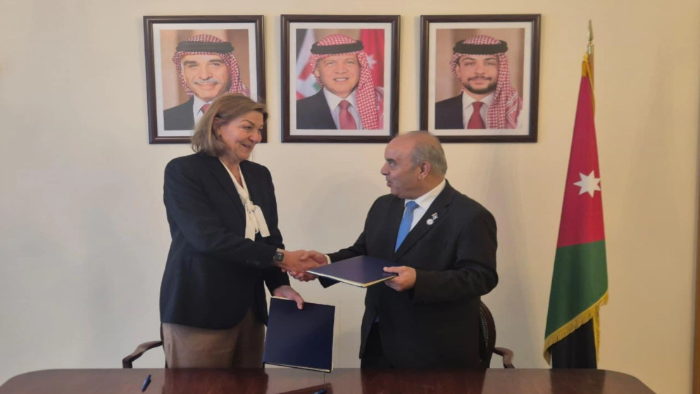 وزارة التربية تمدد الشراكة مع بيرسون لتطوير التعليم المهني والتقني