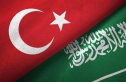 تركيا والسعودية توقعان اتفاقا لإحياء خط الحجاز وتخفيف الاعتماد على مضيق هرمز