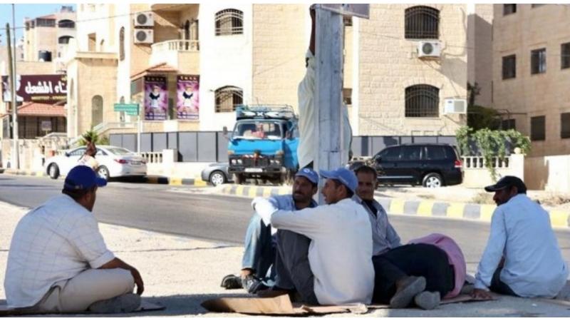 العمل: 5 آلاف دينار غرامة إلغاء التسفير للعمالة المخالفة