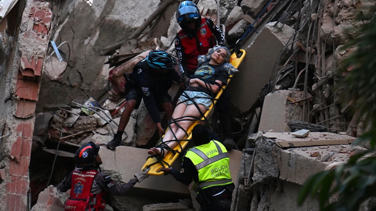 فنزويليون عالقون أحياء تحت الأنقاض بعد زلزالين أوديا بـ 235 شخصا.. وامريكا ترصد 150 مليون دولار مساعدات