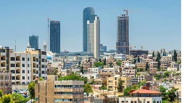 الأراضي والمساحة: مشروع قانون الملكية العقارية لا يتضمن فرض أي ضرائب أو رسوم