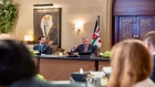 الملك يستقبل وفدا من مساعدي أعضاء في الكونغرس الأميركي